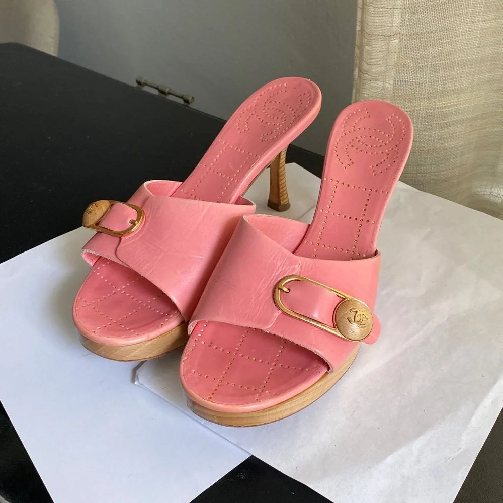 Chanel pink leather mules heels sandals CC l pumps 37-6.5 platforms clogs slides - Picture 2 of 8